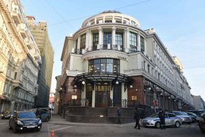 Студенты архитектурного курса Высшей школы экономики показали проекты района Шаболовка. Фото: архив , «Вечерняя Москва» Студенты архитектурного курса Высшей школы экономики показали проекты района Шаболовка. Фото: архив , «Вечерняя Москва»